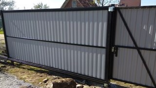 Купить сваи для ворот в Геленджик. Заказать ворота на сваях под ключ от 21427 руб