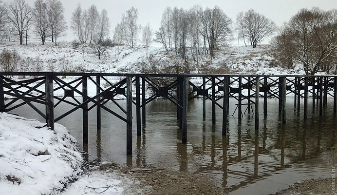 Свайные мосты: надежное решение для преодоления водных преград в Геленджике от 56117 руб